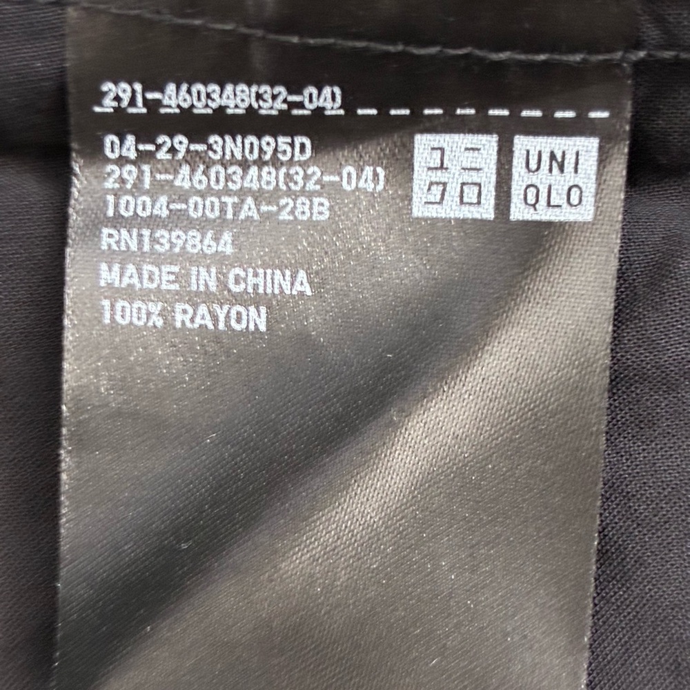 Uniqlo Button-Front Slip midi Dress with Spaghetti Straps, size L, black. - Picture 4 of 4